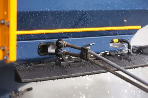 Easy cleaning and maintenance