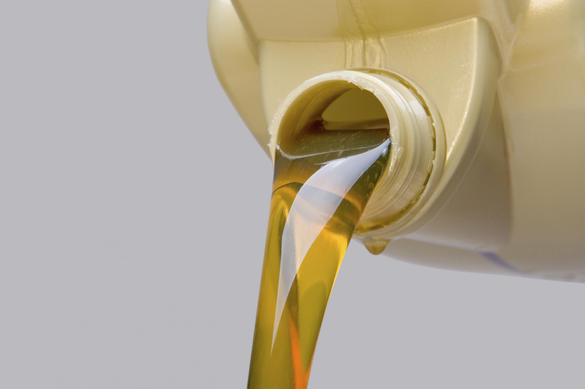 motor-oil-1.jpg